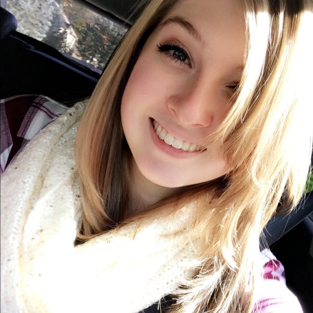 Meet your Posher, Meredith